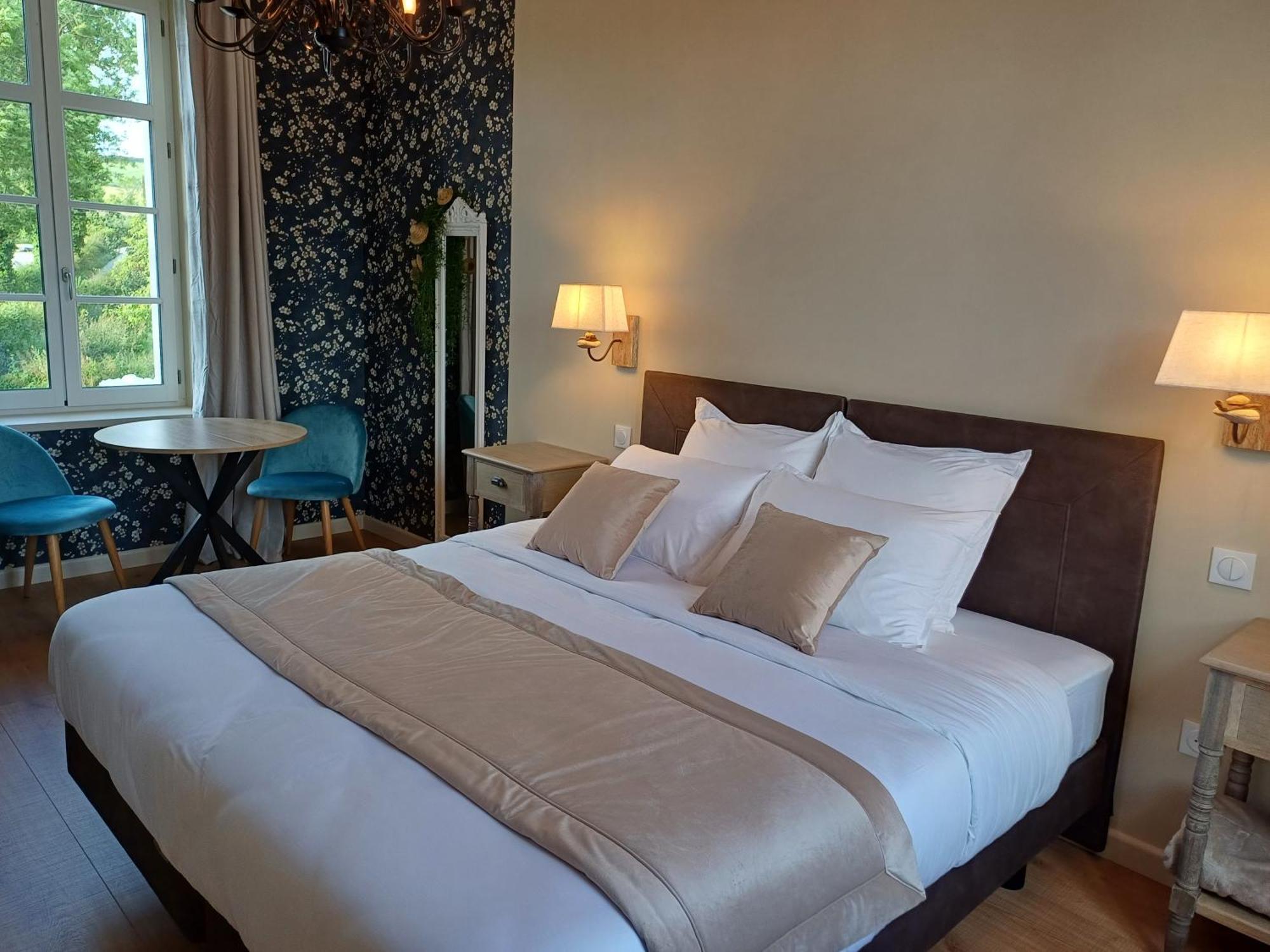 La Reinette Des Pres Hotel Doudeauville Ngoại thất bức ảnh